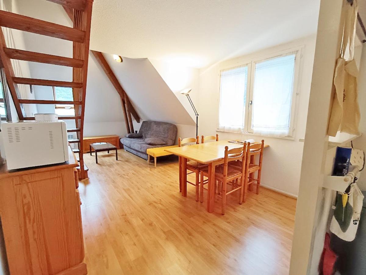 Апартаменти Chez Charlotte, T3 Duplex, Vue Montagne, Parking Gratuit, Ascenseur, 4 Personnes Bagneres-de-Luchon Екстер'єр фото